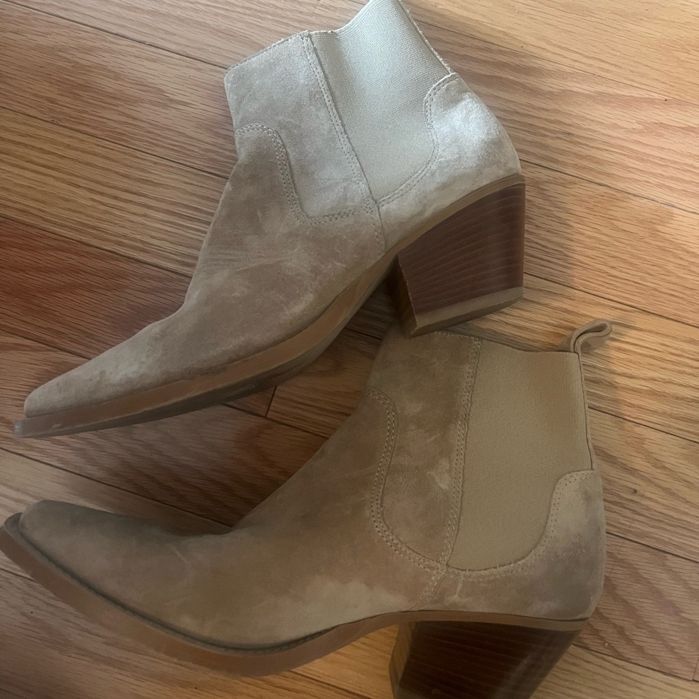 Suede western booties